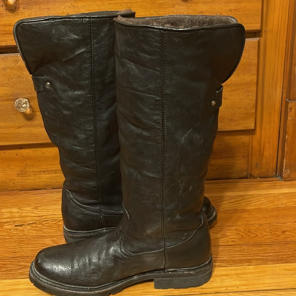 Frye shearing/ fleeces winter tall  riding boots womens size 9.5B - Picture 5 of 14